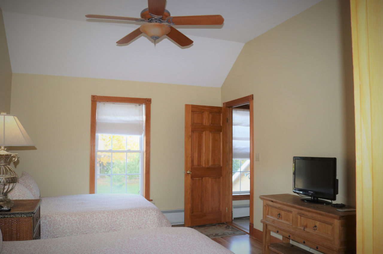 Cottage rental Catskills New York Vacation Rental Windham NY Albergo Allegria